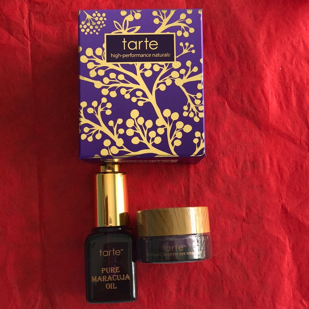Maracuja oil and eye cream by tarte